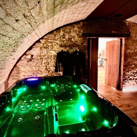 Spa Gaalor***** - Jacuzzi & Sauna A Руан Экстерьер фото