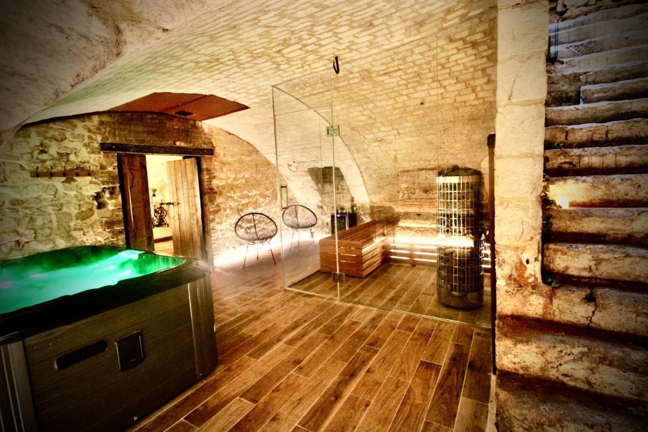 Spa Gaalor***** - Jacuzzi & Sauna A Руан Экстерьер фото